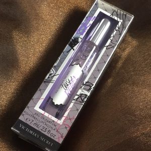 Victoria’s Secret eau de parfum roller ball